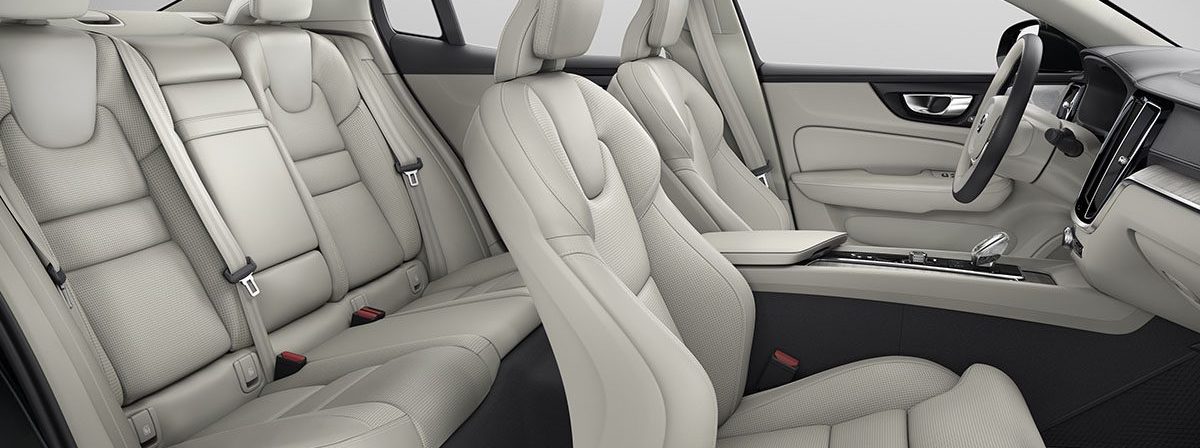 Wnętrze nowe Volvo S60