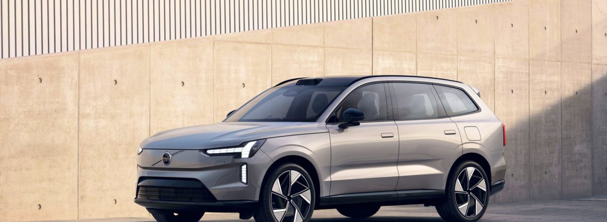 Volvo EX90 - frontem